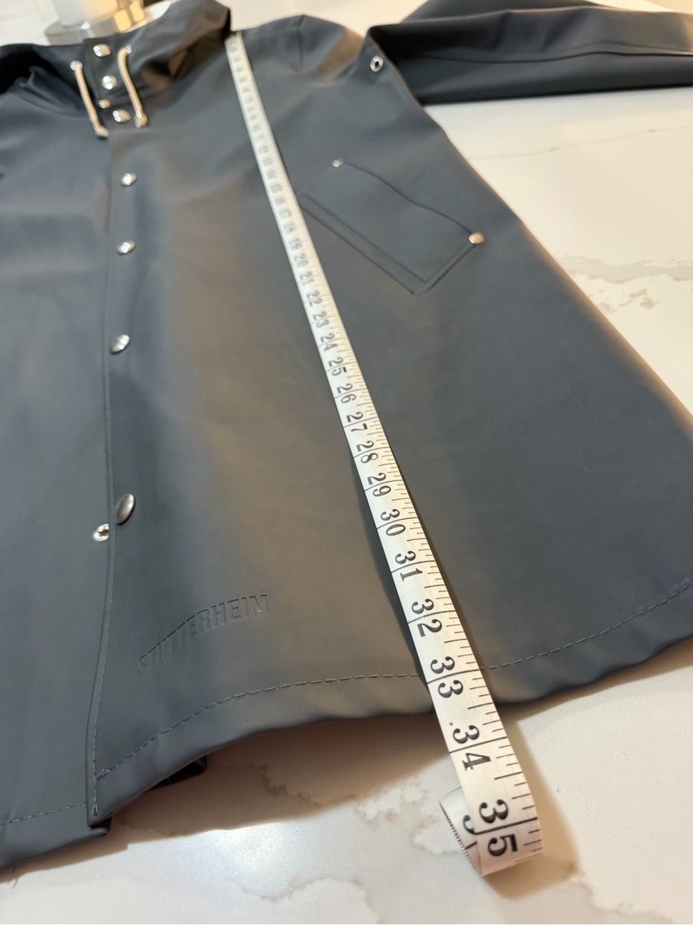 Stutterheim Men's Hooded Raincoat Jacket - charcoal grey size Medium - Picture 5 of 15